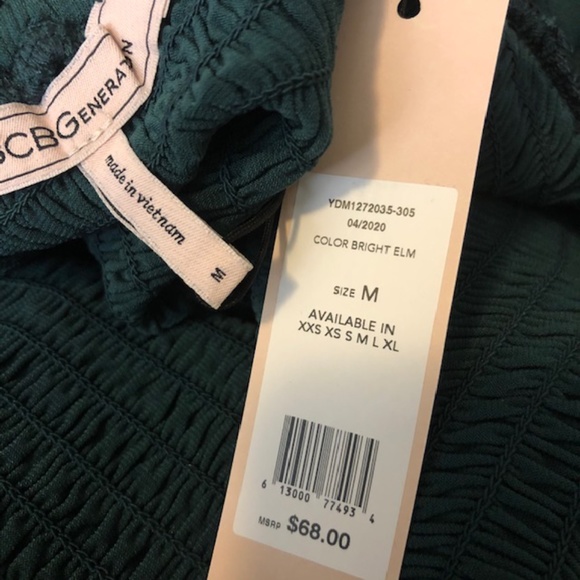 ✨ BCBGeneration emerald green tank top shirt - Picture 6 of 8